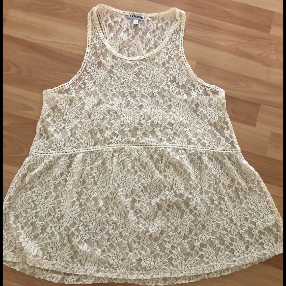 VGUC Express top women’s large